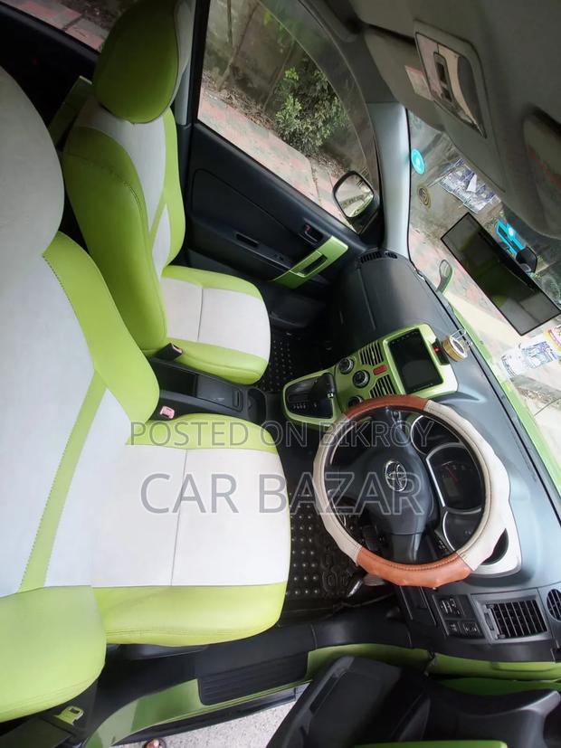 Toyota Rush 1.5 RWD 2007 Green
