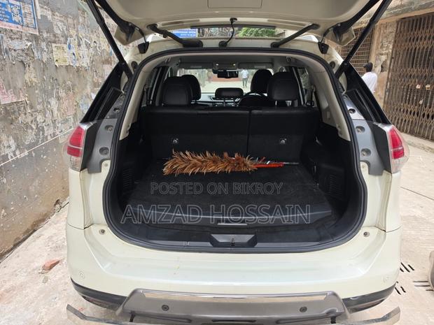 Nissan X-Trail 2.0 Hybrid FWD 2016 Pearl