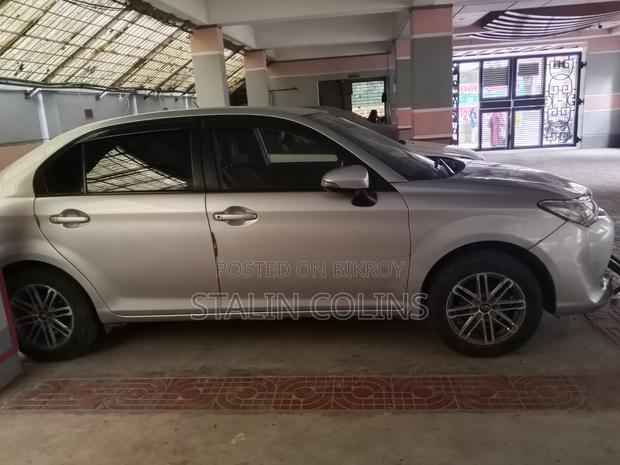 Toyota Axio 2017 Silver