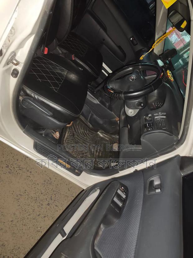 Toyota Probox 2003 White