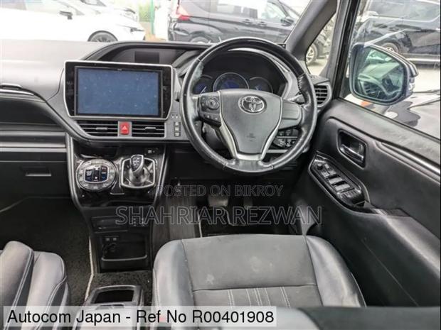 New Toyota Esquire 2.0 FWD (7 Seater) 2020 Black