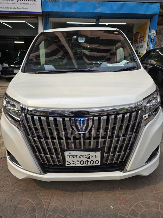 Toyota Esquire 1.8 FWD Hybrid (7 Seater) 2018 Pearl