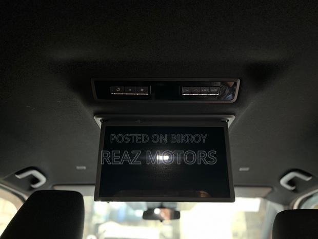 Toyota Noah SG PKG PEARL / 2022
