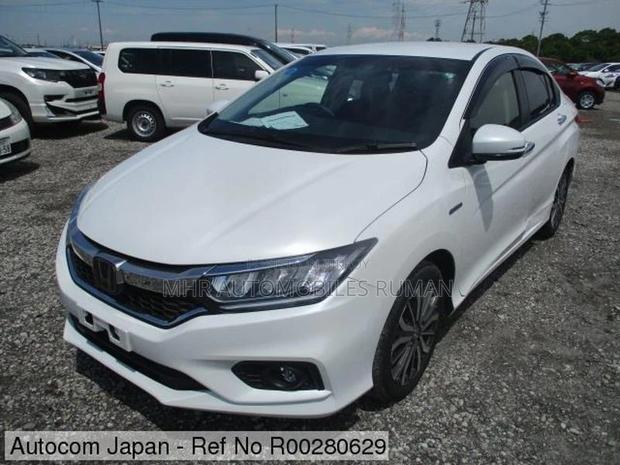 Honda Grace EX LED Package 2020