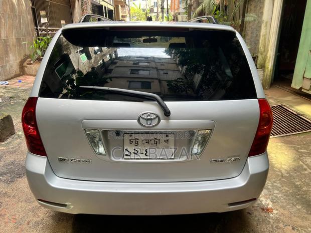 Toyota Corolla Fielder 1.5 Petrol FWD 2005 Silver