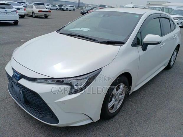 Toyota Corolla GX hybrid 2021