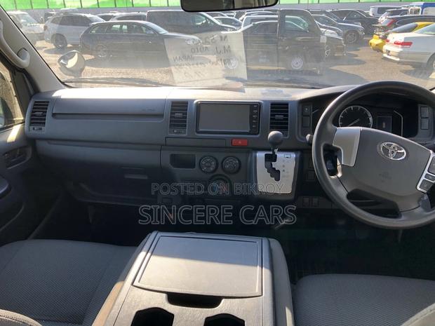 Toyota Hiace DX GL WITH LED 2020