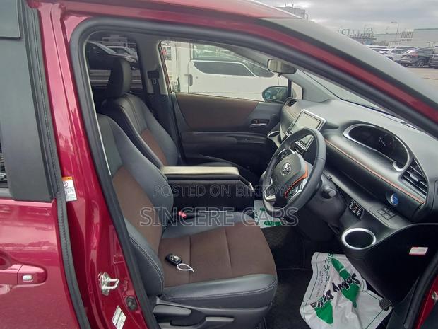 Toyota Sienta G QUERO PKG HYB 2022