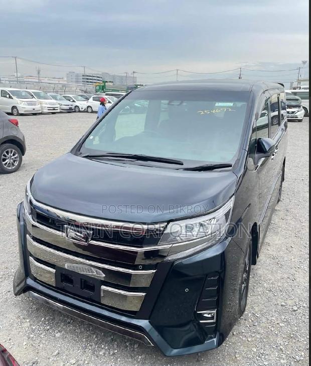 Toyota Noah Non Hybrid WXB V-2 2020
