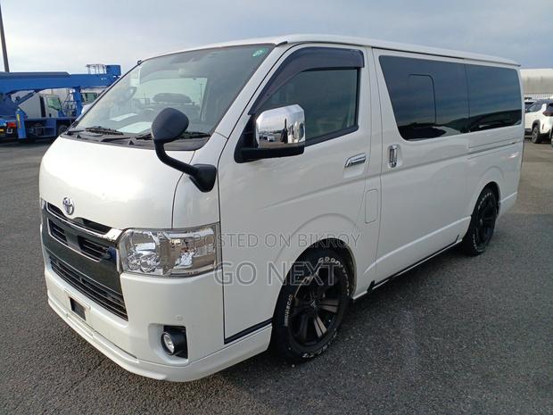 Toyota Hiace SGL Dark Prime II 2021