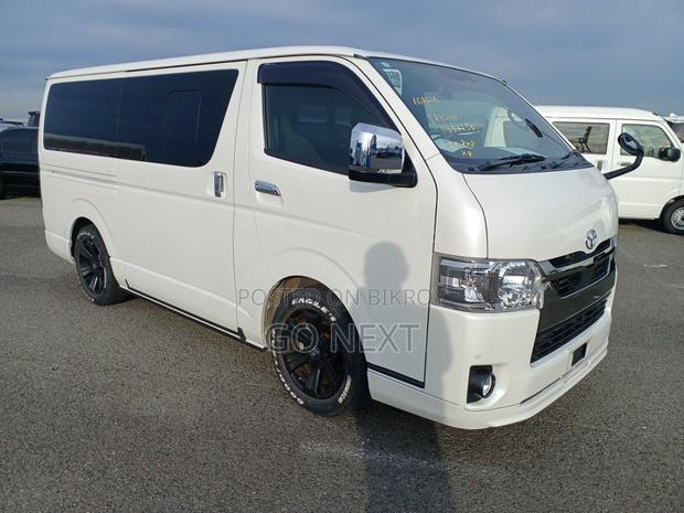 Toyota Hiace SGL Dark Prime II 2021