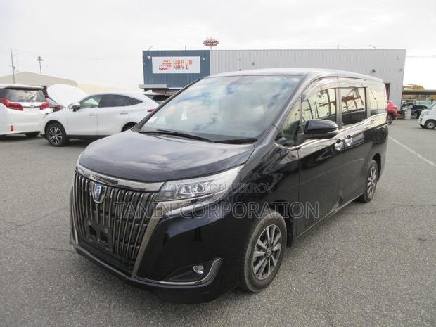 Toyota Esquire Hybrid GI Premium 2021