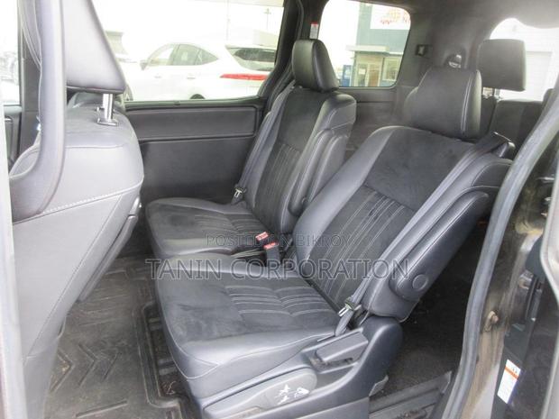 Toyota Esquire Hybrid GI Premium 2021