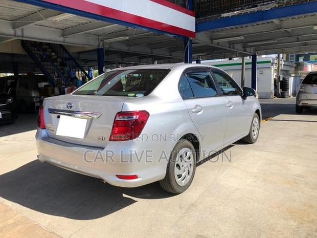 Toyota Axio Hybrid EX package 2021