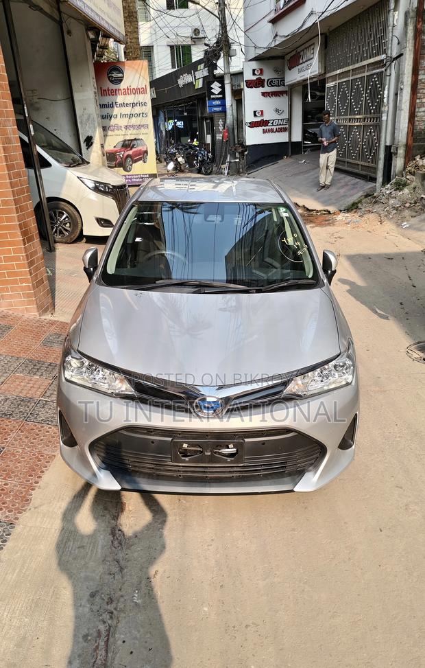 Toyota Axio EX HYBRID PUSH UNIT 2020