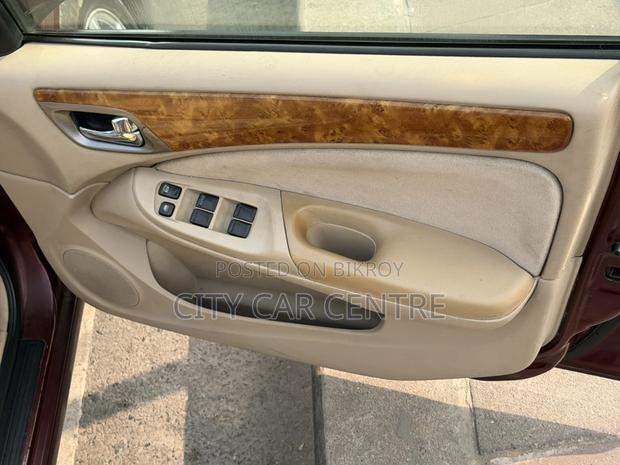 Nissan Bluebird Octane driven 2003