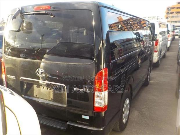 Toyota Hiace Super GL Dark Prime2 2022