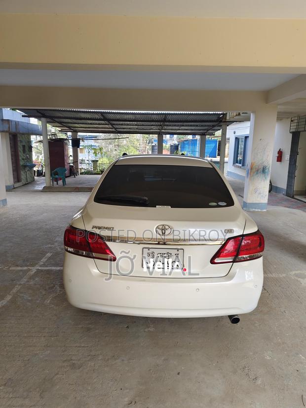 Toyota Premio 2016