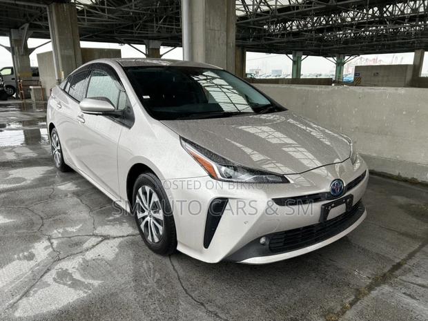 Toyota Prius A Pkg Beige Color 2021