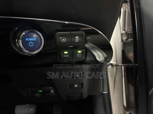 Toyota Prius A Pkg Beige Color 2021