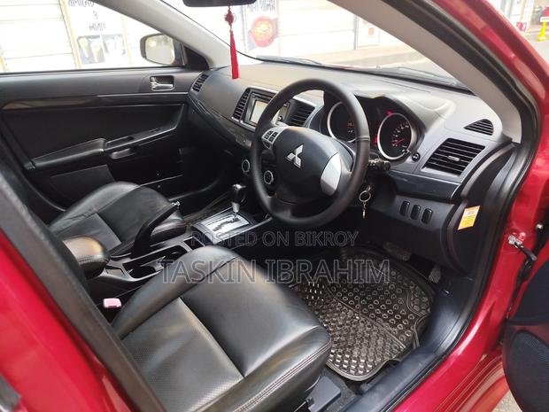 Mitsubishi Lancer Ex with sunroof 2015