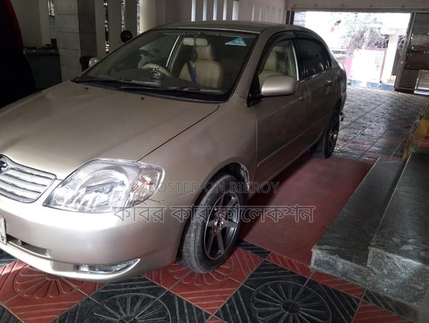 Toyota Corolla x 2000