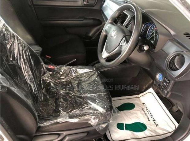 Toyota Axio EX PACKAGE 2021