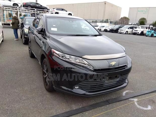 Toyota Harrier Petrol Premium Style 2020