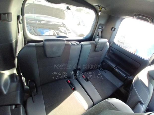 Toyota Noah 𝐖𝐗𝐁 2020