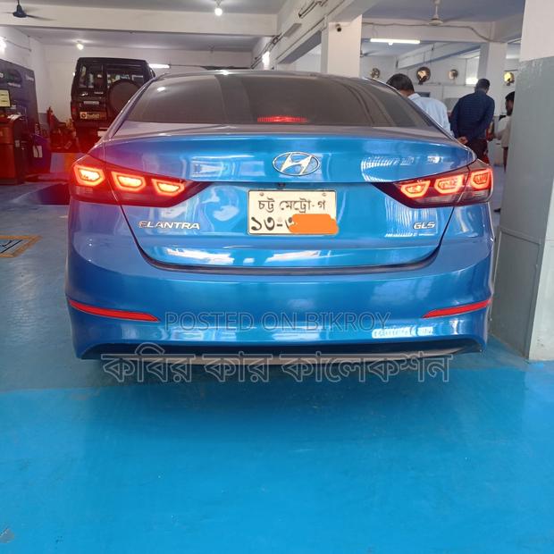 Hyundai Elantra sun roof 2016