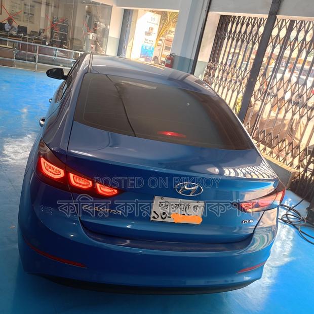 Hyundai Elantra sun roof 2016