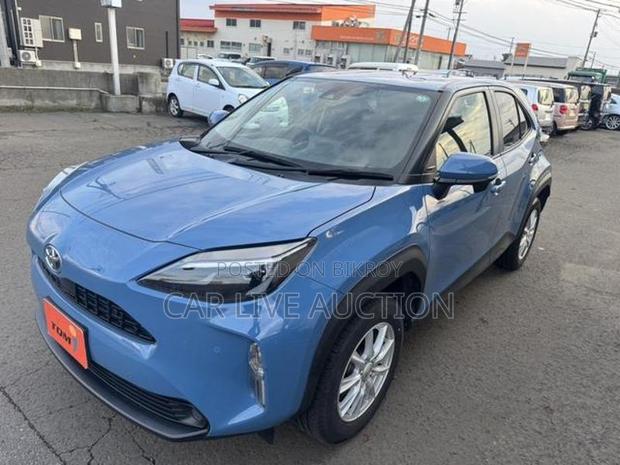 Toyota Yaris Cross Hybrid X pre order 2021