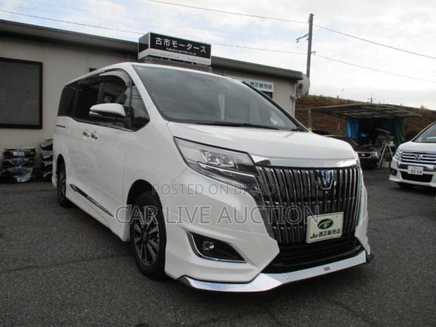 Toyota Esquire Hybrid GI pre-order 2021