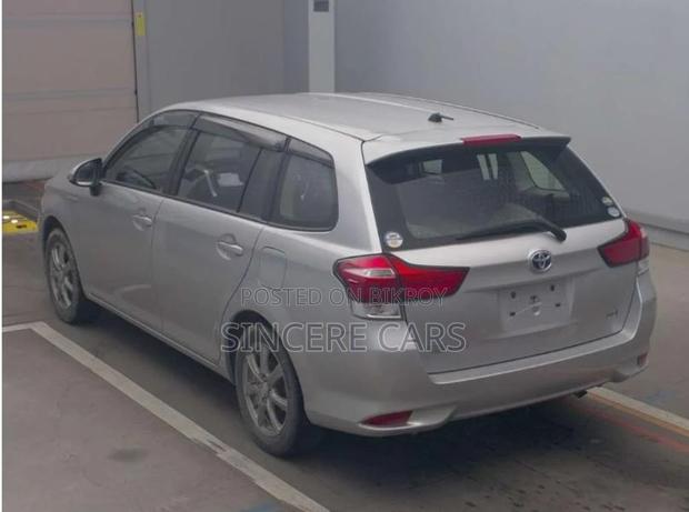 Toyota Fielder EX HYB 4 POINT 2020