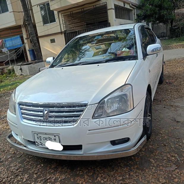 Toyota Premio white 2005