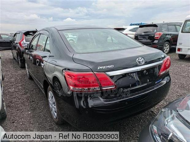 Toyota Premio FL 2020