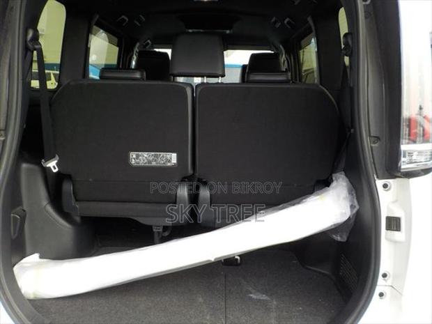 Toyota Esquire Gi Pack. 2021