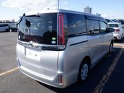 Toyota Noah Non Hybrid X Silver 2020 for sale