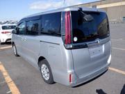 Toyota Noah Non Hybrid X Silver 2020 for sale