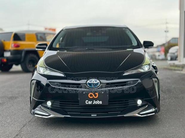 Toyota Prius a PREMIUM TOURING 2021