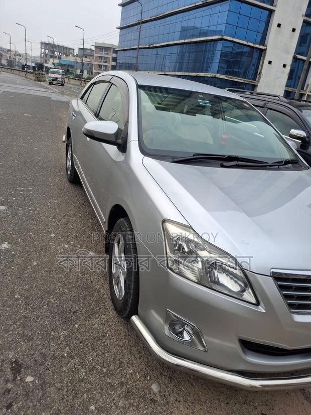 Toyota Premio push start 2013