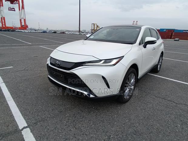 Toyota Harrier Non Hybrid Z Pearl 2021