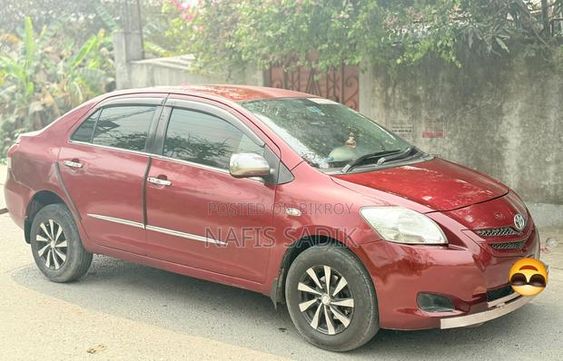 Toyota Yaris . 2006