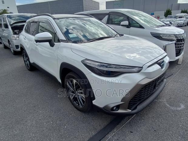 Toyota Corolla Cross Z Pearl Full Option 2022