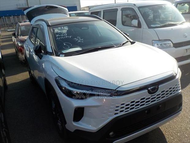 Toyota Corolla Cross z PACKAGE 2026