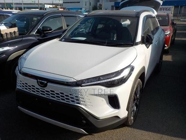 Toyota Corolla Cross z PACKAGE 2026
