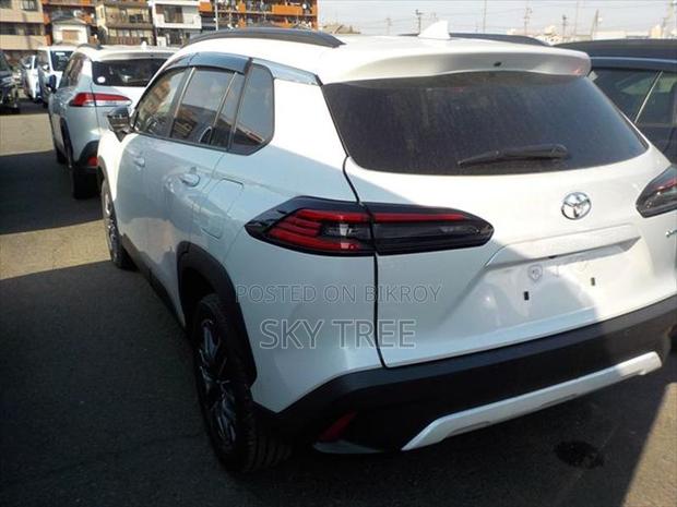 Toyota Corolla Cross z PACKAGE 2026
