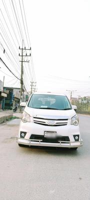Toyota Noah si 2011 for sale