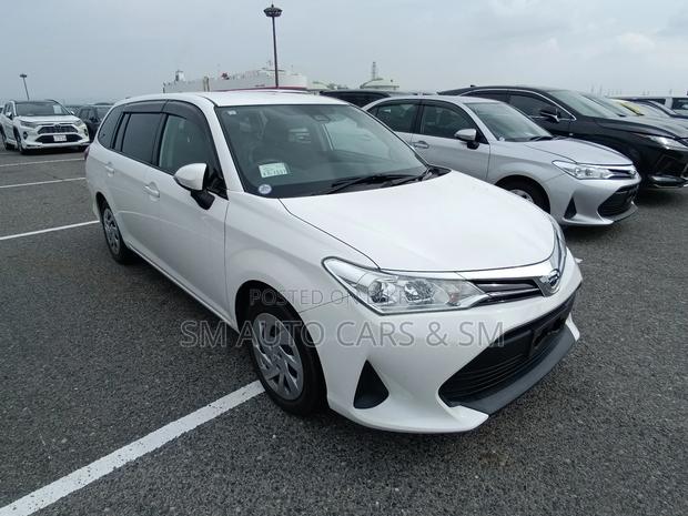 Toyota Fielder Non Hybrid EX White 2020