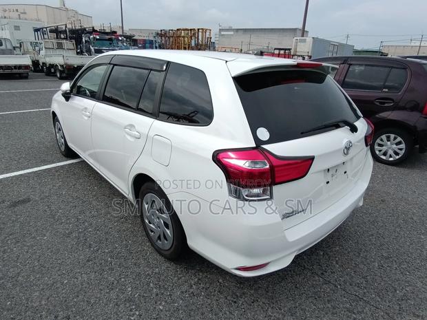 Toyota Fielder Non Hybrid EX White 2020